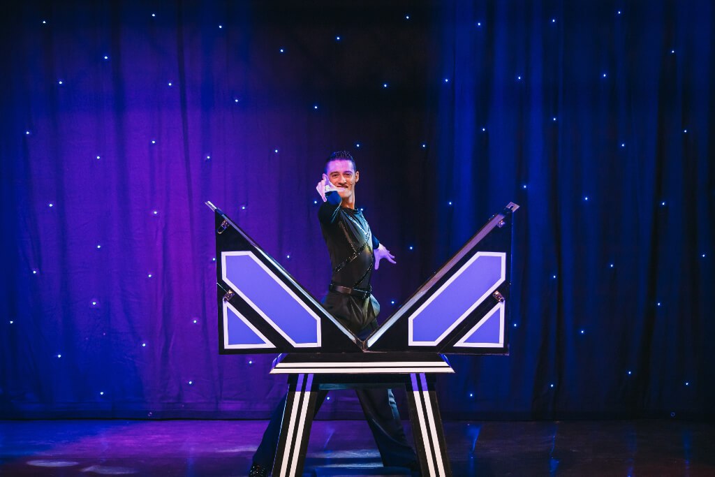 Illusionen &ndash; Schneller als die Zeit, &copy; Felix Jenzowsky