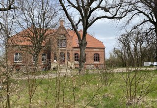 Gutshaus Scharpzow // &copy; Nina Hollensteiner