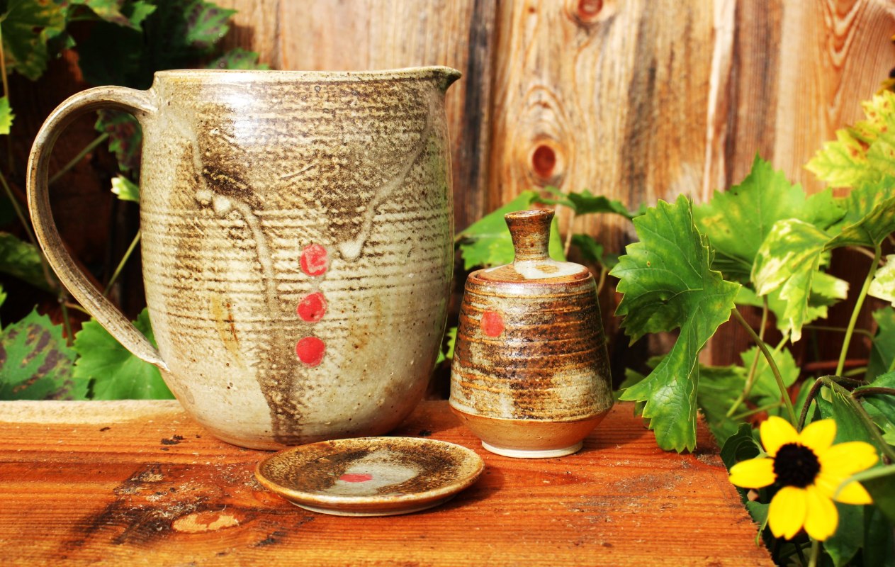 Teestunde mit Punkt in rosa // &copy; Sandra Rothe