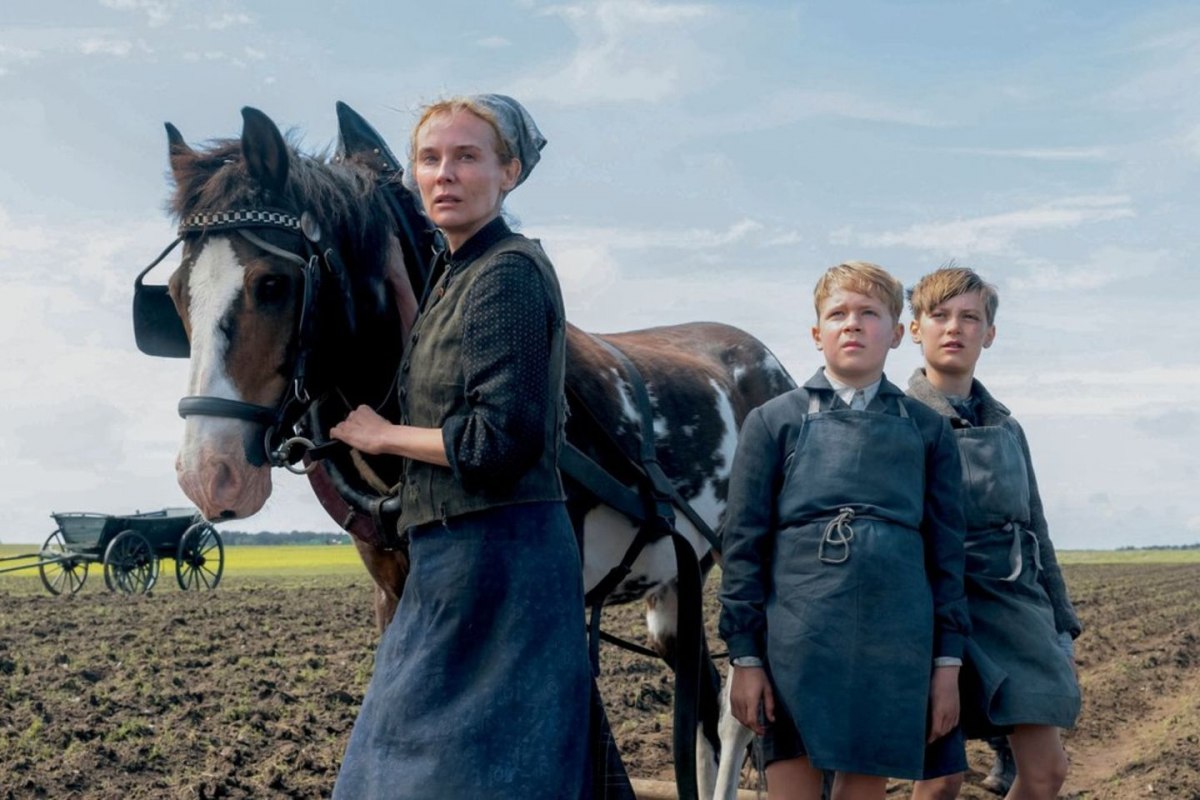 &copy; Filmbankmedia