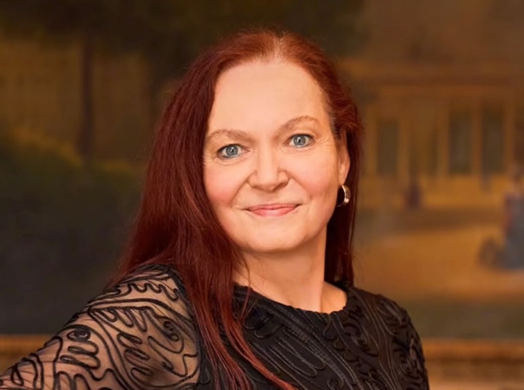Elke B&uuml;gler, die aus Mecklenburg-Vorpommern stammende Malerin. // &copy; Elke B&uuml;gler