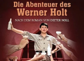 Filmplakat "Die Abenteuer des Werner Holt" // © Filmverleih Filmplakat "Die Abenteuer des Werner Holt" // © Filmverleih