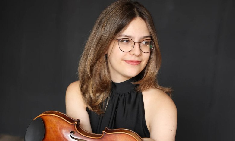 Alice Grouchman, &copy; &copy; N Sergeeva