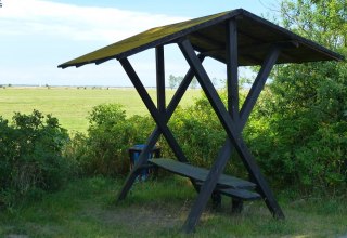 Inmitten von Gr&uuml;n l&auml;sst es sich herrlich entspannen // &copy; Ummanz-Information/Bordych
