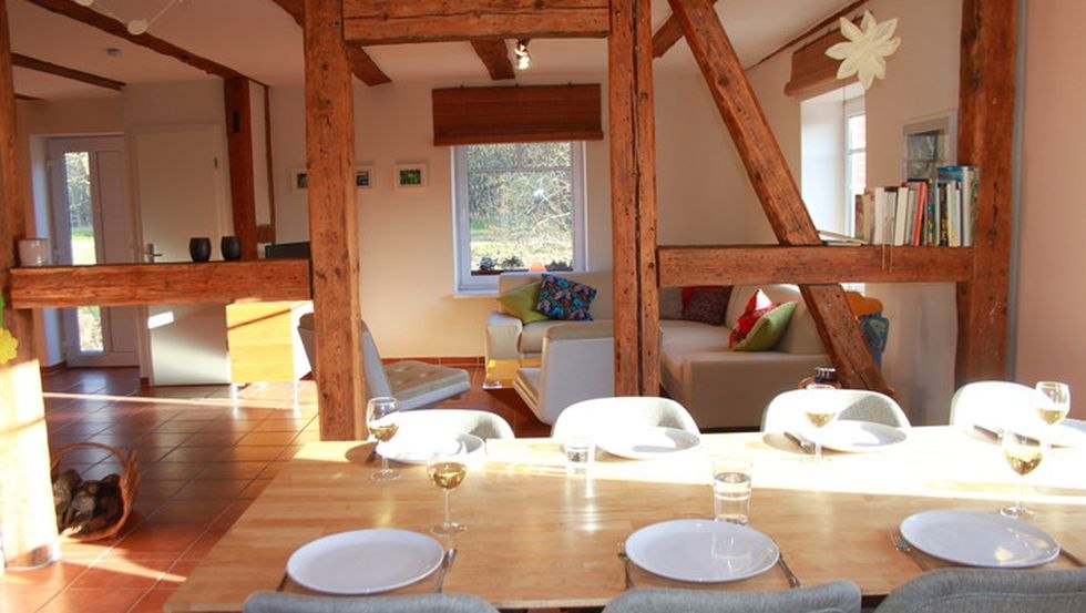 Blick von der Küche in den Wohnbereich von Haus Nele, © MITourA GmbH Blick von der Küche in den Wohnbereich von Haus Nele, © MITourA GmbH