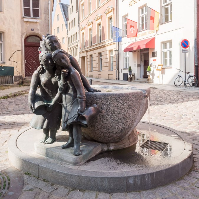Mägdebrunnen, © Erik Hart Mägdebrunnen, © Erik Hart