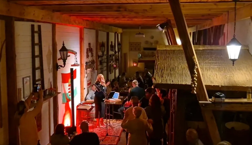 Isabelle bei zoltan, &copy; Zoltan Szekely