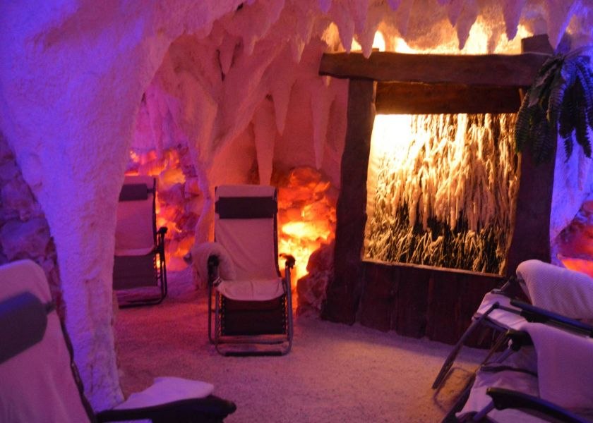 Salzgrotte Klink, © https://www.salzgrotte-klink.de/ Salzgrotte Klink, © https://www.salzgrotte-klink.de/