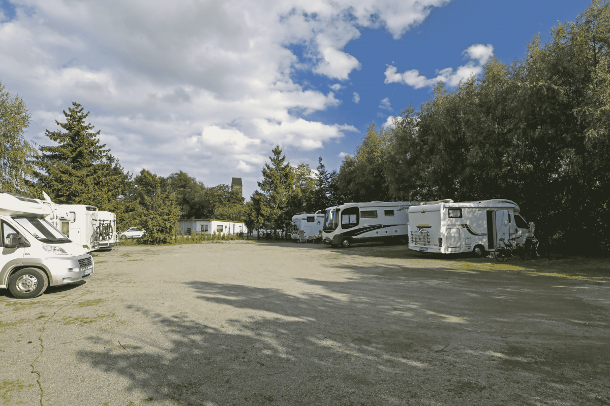 Caravans auf dem Stellplatz // © MV-T/Gohlke Caravans auf dem Stellplatz // © MV-T/Gohlke