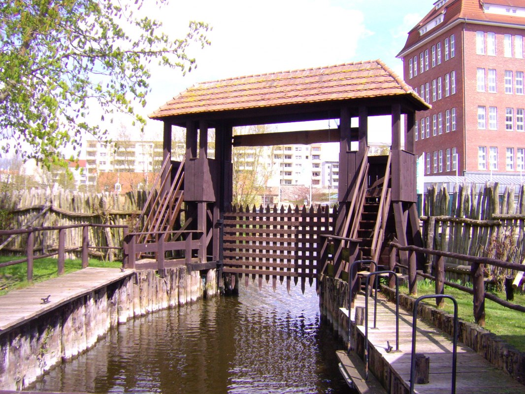 Poort // &copy; Wobau Demmin GmbH