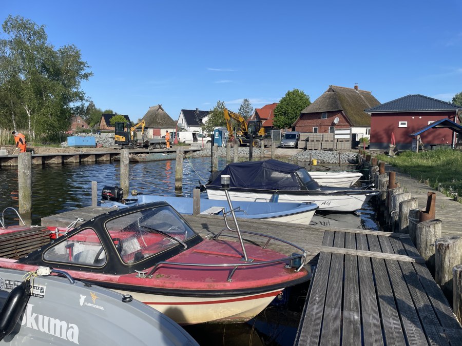 Am Hafen Pruchten, © TZ Südliche Boddenküste Am Hafen Pruchten, © TZ Südliche Boddenküste