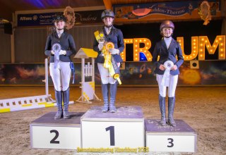 Bernsteinreitertag Hirschburg, &copy; DE