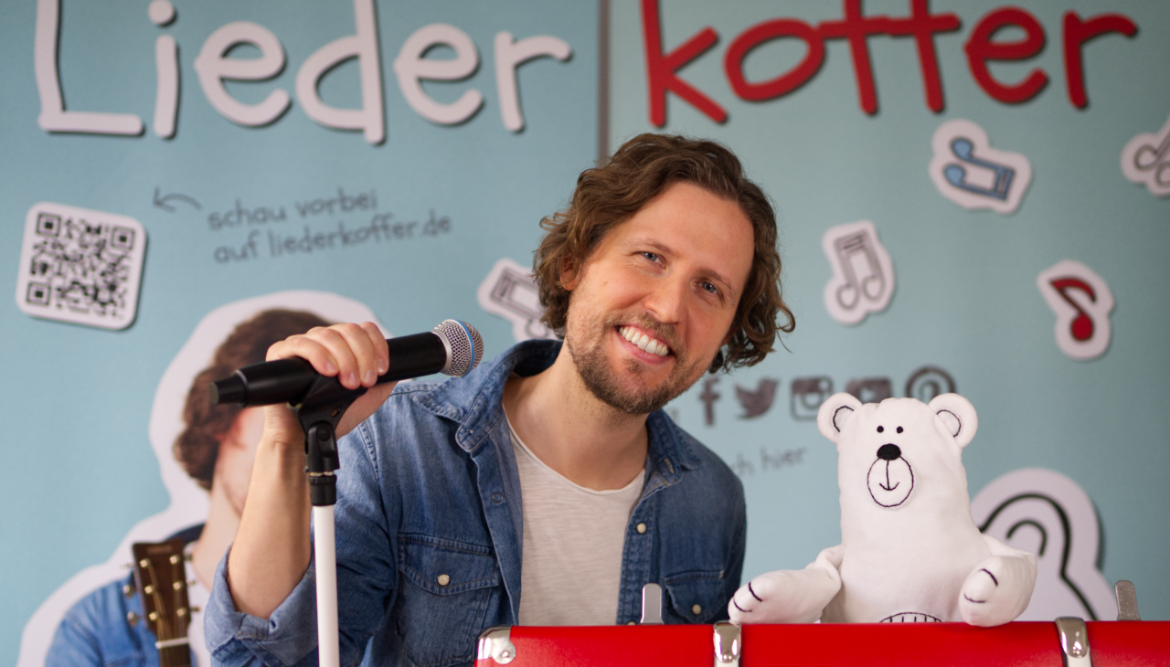 Liederkoffer - Kinderconcert, © Liederkoffer_Pressebild_Frank_Lemke_erh_071024.png Liederkoffer - Kinderconcert, © Liederkoffer_Pressebild_Frank_Lemke_erh_071024.png