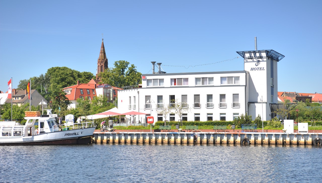 Havenhotel Pommernyacht, © HafenHotel Pommernyacht Havenhotel Pommernyacht, © HafenHotel Pommernyacht