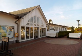 Kleinbahnhof Binz - Eingangsbereich - // © Tourismuszentrale Rügen Kleinbahnhof Binz - Eingangsbereich - // © Tourismuszentrale Rügen