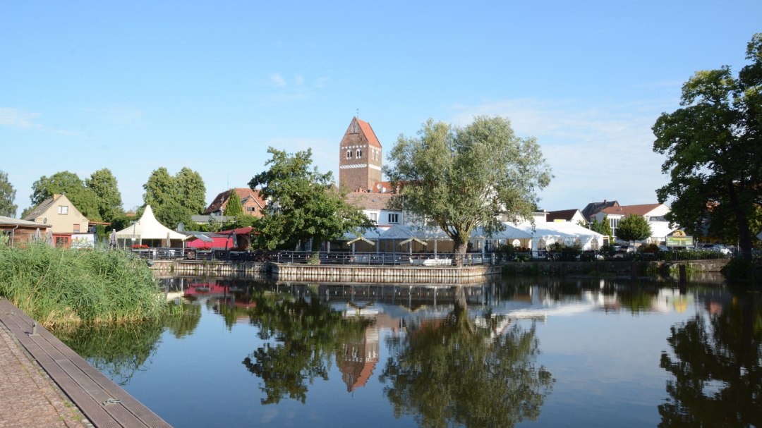 Wasserwanderrastplatz am Fischerdamm Parchim, © Tourismusverband Mecklenburg-Schwerin Wasserwanderrastplatz am Fischerdamm Parchim, © Tourismusverband Mecklenburg-Schwerin