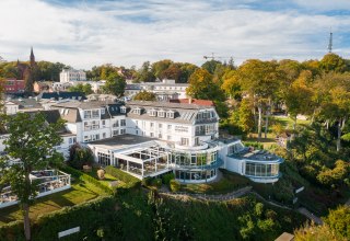 &copy; STRANDHOTEL OSTSEEBLICK GmbH & Co. KG