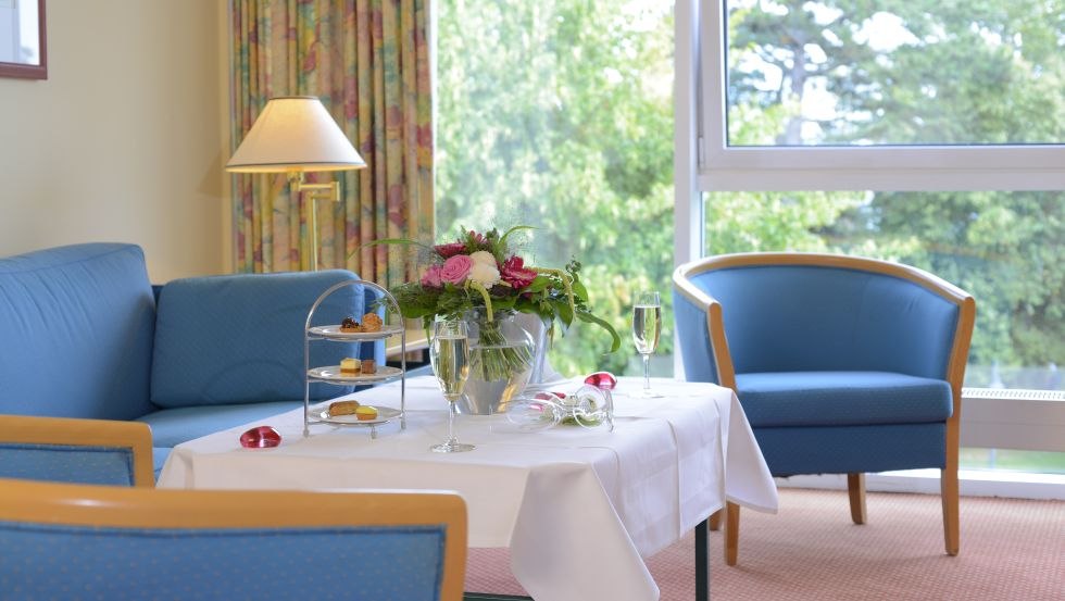 Einblick in ein Zimmer des Hotels, © Seehotel Großherzog von Mecklenburg Einblick in ein Zimmer des Hotels, © Seehotel Großherzog von Mecklenburg