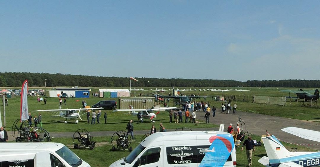 Tag der offenen T&uuml;r am 1. Mai, &copy; Luftsportverein Neustadt-Glewe