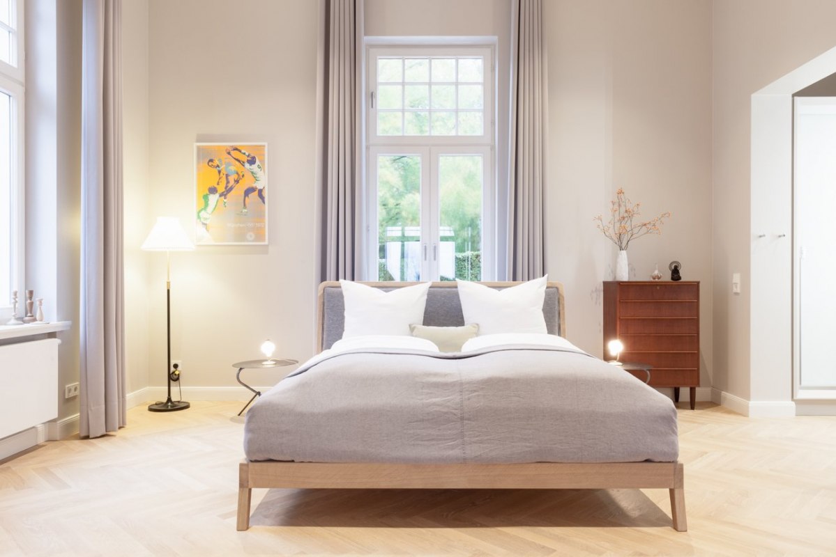 Nach einem anstrengenden Tag einfach die Beine hochlegen und vom nächsten Abendteuer träumen. // © OSTKÜSTE Apartments GmbH Nach einem anstrengenden Tag einfach die Beine hochlegen und vom nächsten Abendteuer träumen. // © OSTKÜSTE Apartments GmbH