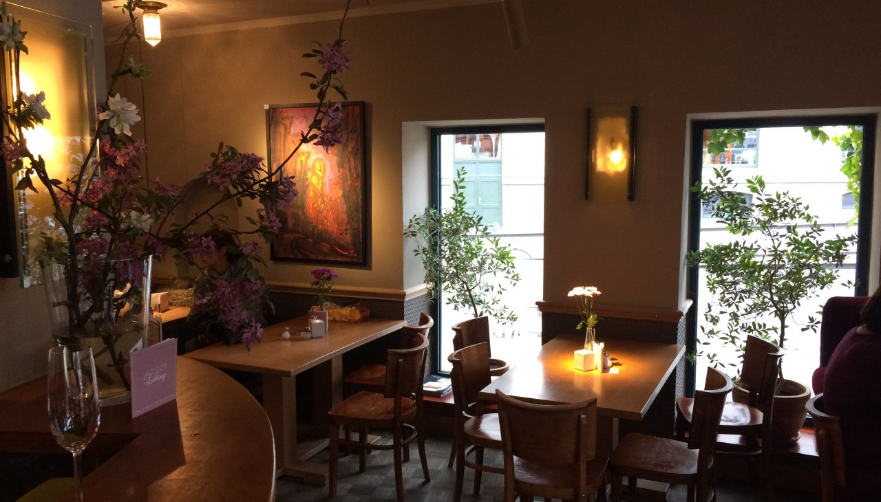 Gastraum im Restaurant "Lik&ouml;rfabrik", &copy; Frank Brockmann