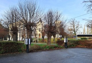 &copy; Schloss Schlemmin