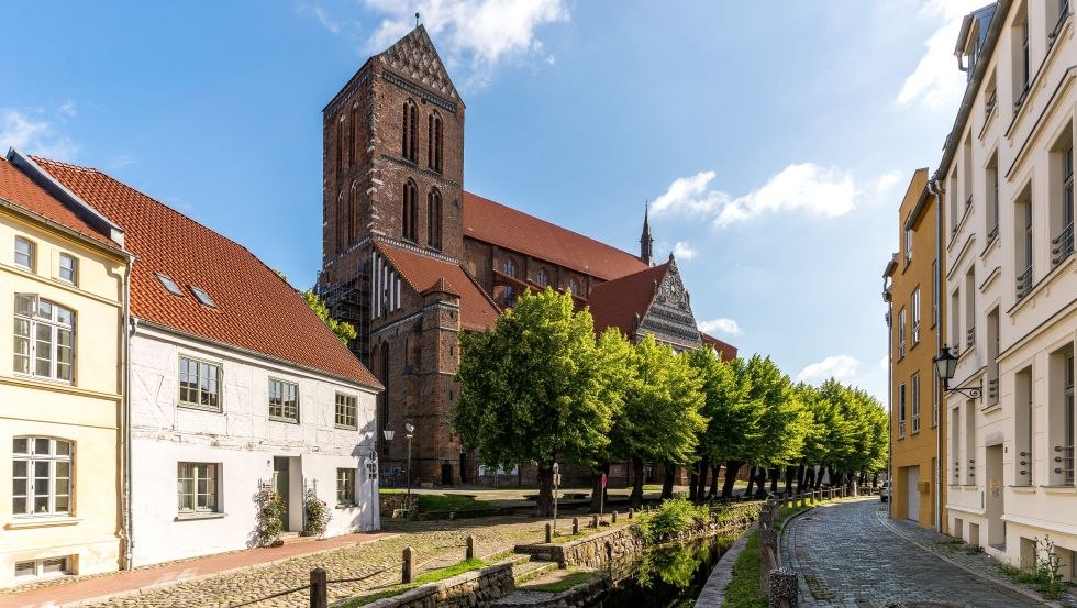 Die St. Nikolai Kirche direkt an der frischen Grube, &copy; TZ Wismar, Alexander Rudolph