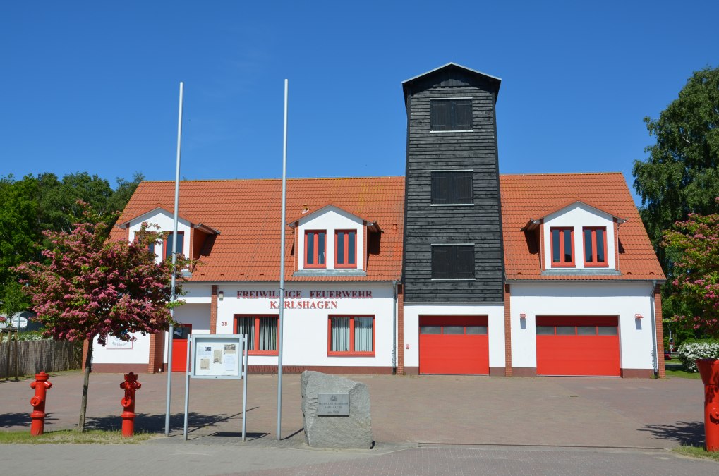 Fr&uuml;hjahrsputz der Gemeinde Karlshagen, &copy; Feuerwehr Karlshagen.JPG