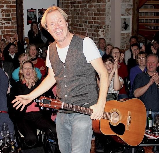 gl&uuml;hw&uuml;rmchen und currywurst, &copy; werk3