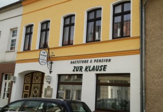 &copy; Gaststube und Pension Zur Klause