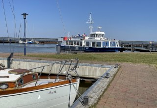 Boddentour mit der Reederei Zingst // &copy; TZ S&uuml;dliche Boddenk&uuml;ste