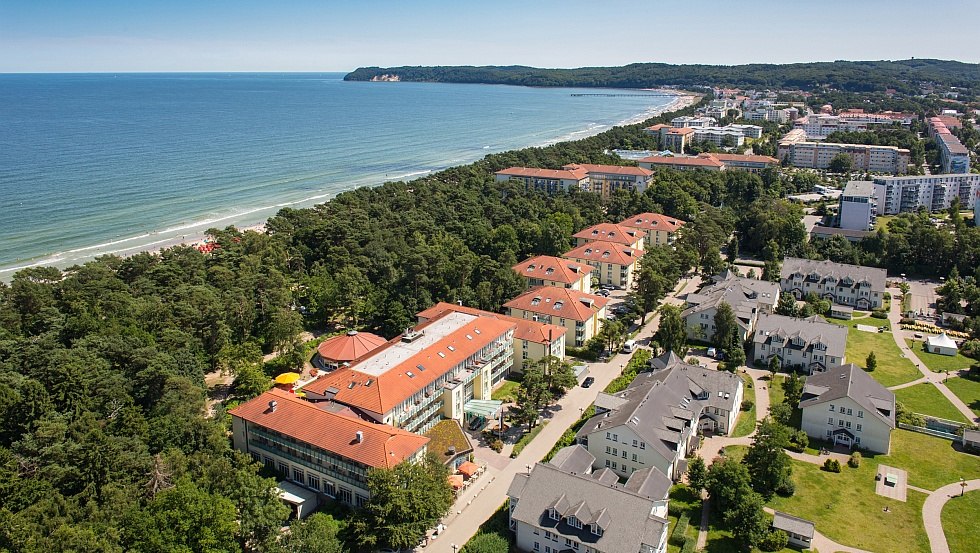 Tief unter dem kleinen Dünenwald schlummert heilkräftiges Thermalwasser, © Seehotel BINZ-THERME Rügen Tief unter dem kleinen Dünenwald schlummert heilkräftiges Thermalwasser, © Seehotel BINZ-THERME Rügen