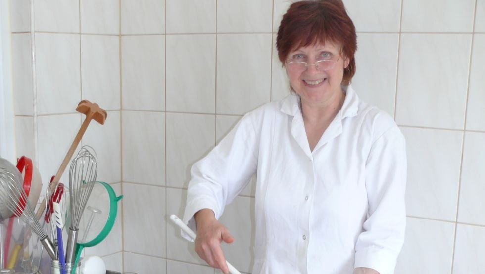 De heerlijke chutney wordt in deze keuken gemaakt // © Original Bauerngarten Manufaktur De heerlijke chutney wordt in deze keuken gemaakt // © Original Bauerngarten Manufaktur