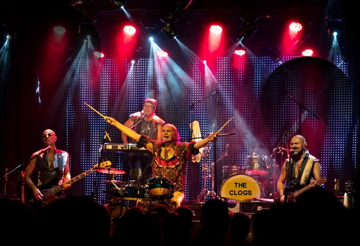 © The Clogs © The Clogs