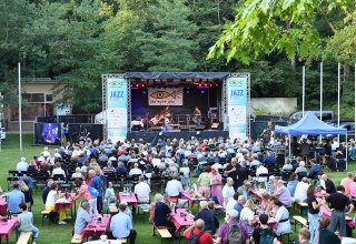 Die Jazz-Nacht im Zoo Rostock. // © Zoo Rostock/ Kloock Die Jazz-Nacht im Zoo Rostock. // © Zoo Rostock/ Kloock