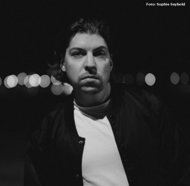 &copy; Sophie Seybold