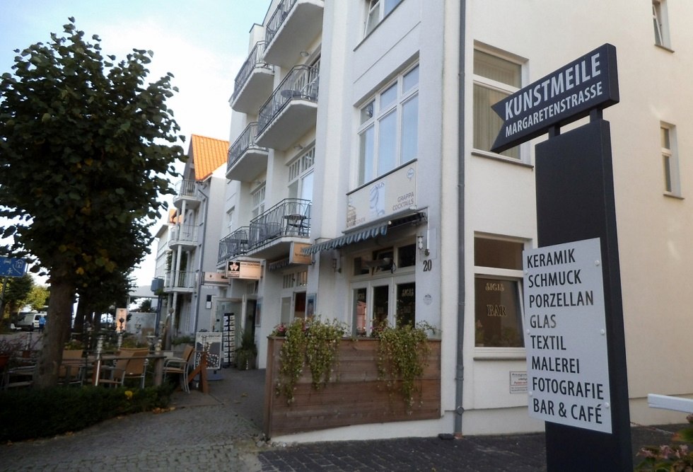Wegweiser in die Kunstmeile von Binz // © Tourismuszentrale Rügen Wegweiser in die Kunstmeile von Binz // © Tourismuszentrale Rügen