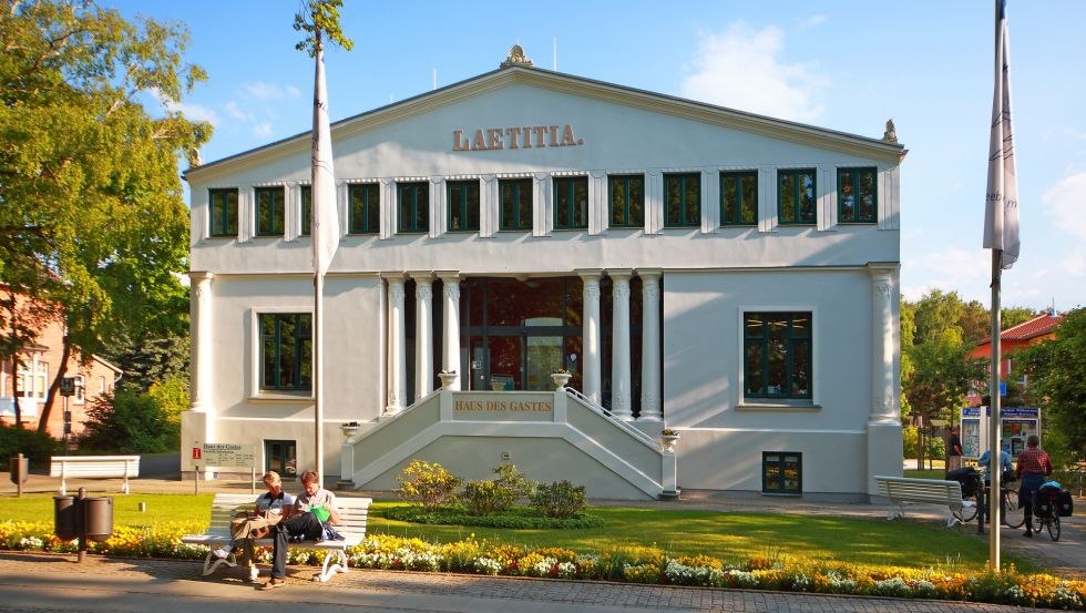 Haus Laetitia - Tourist-Info van Kühlungsborn, © Touristik-Service-Kühlungsborn GmbH Haus Laetitia - Tourist-Info van Kühlungsborn, © Touristik-Service-Kühlungsborn GmbH