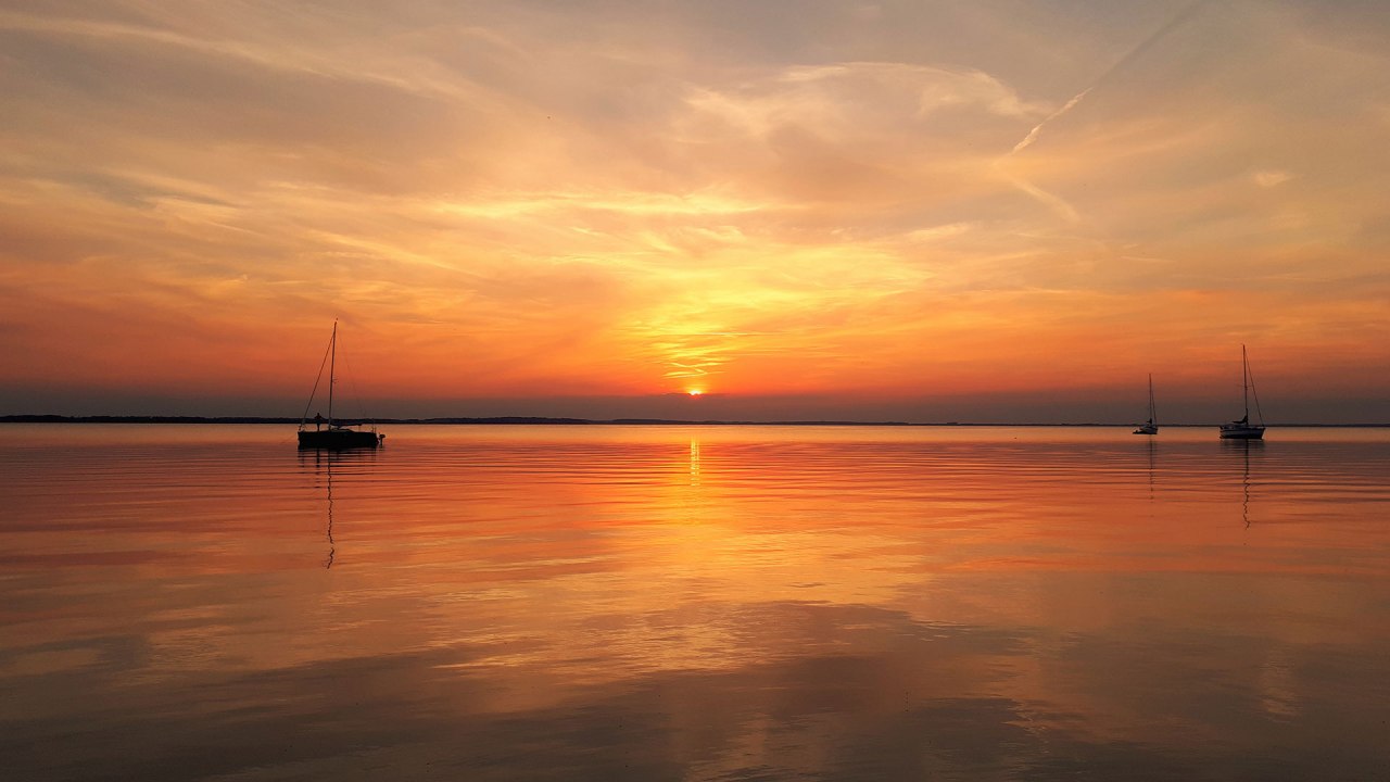 Jeder Sonnenuntergang ist ein Highlight. // &copy; Gabriele Haack / M&uuml;ritzparadies GmbH
