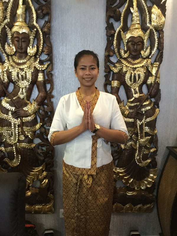 Wannapha ist hervorragend ausgebildet und leitet unser Massagestudio, &copy; Roland G&ouml;rtz