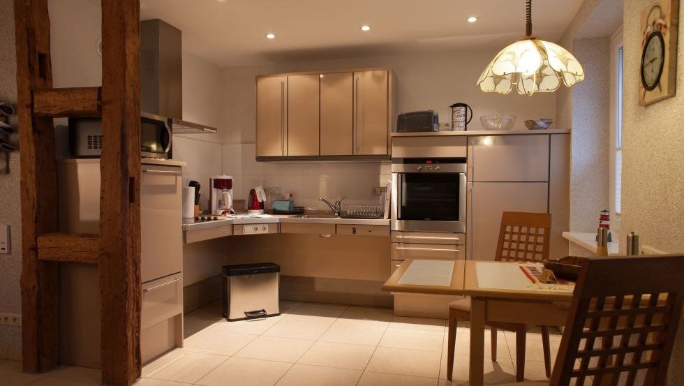 Unterfahrbare Küche in der barrierefreien Ferienwohnung in Dierhagen // © Martin Schweitzer Unterfahrbare Küche in der barrierefreien Ferienwohnung in Dierhagen // © Martin Schweitzer