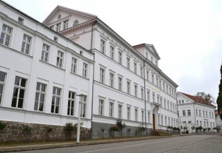 P&auml;dagogium Putbus // &copy; Tourismuszentrale R&uuml;gen
