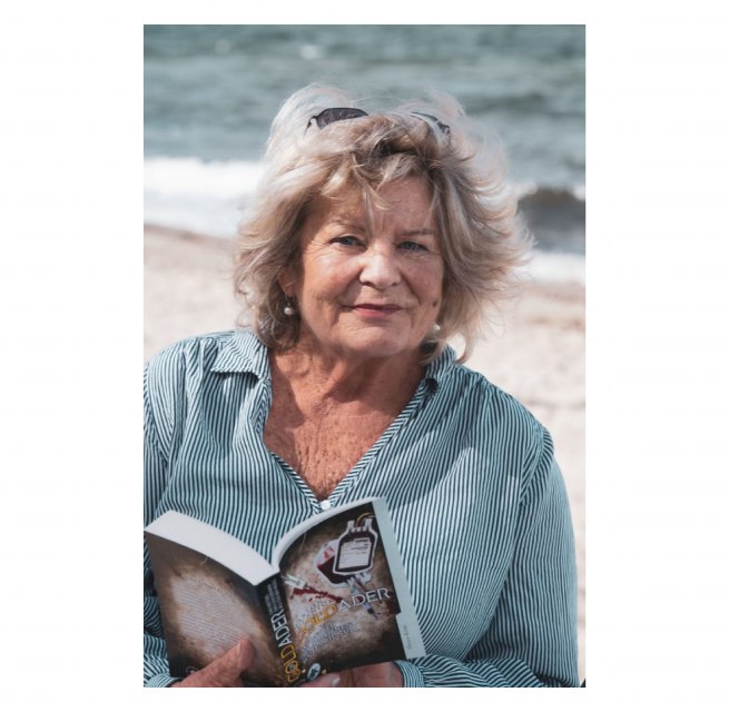 Marion Petznick // &copy; Esther Bauer