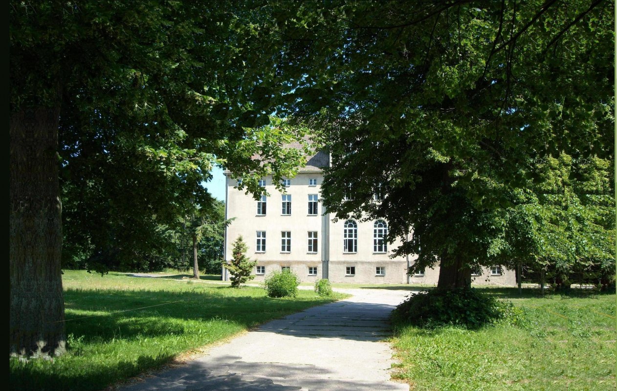 Gutshaus, S&uuml;dseite // &copy; B. Baltzer