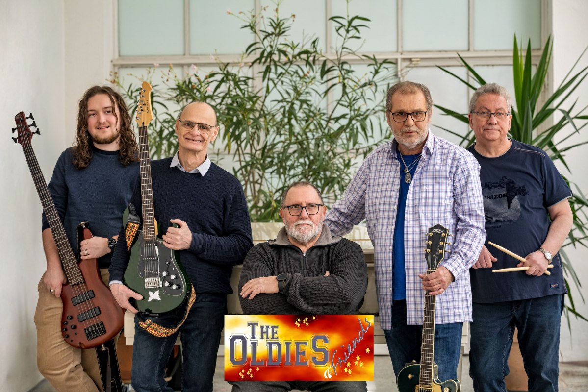 &copy; The Oldies & Friends