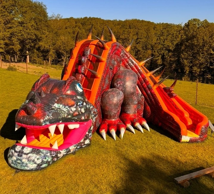 Maifest auf dem Promenadenplatz, &copy; Drache_Rutsche.jpg