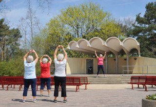 &copy; Outdoor-Gymnastik.png