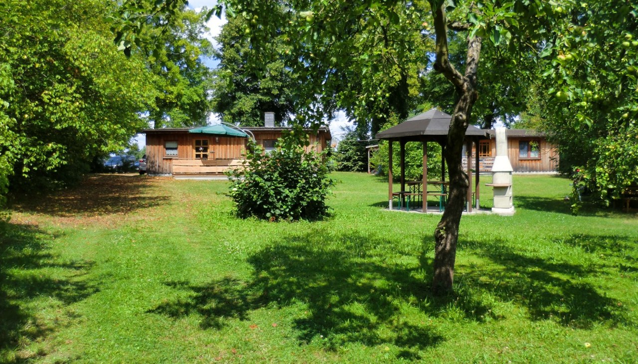 Ferienhäuser mit Grillplatz, © Petra Asmuss Ferienhäuser mit Grillplatz, © Petra Asmuss