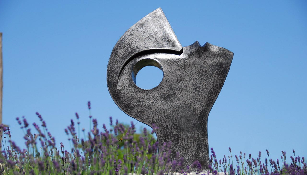 Kunst und Design - eingebettet in facettenreiche Landschaften - vom Atelier Caf&eacute; in Sembzin laden herzlich ein., &copy; M. Cremer