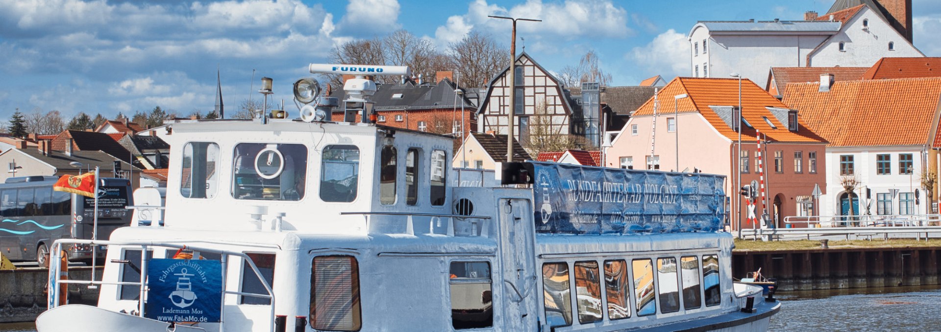 &copy; Fahrgastschifffahrt Lademann Mos